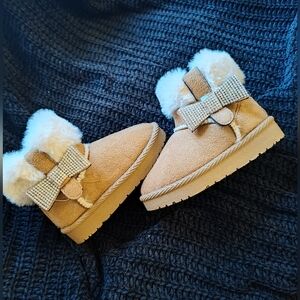 Olivia Miller Girl Rhinestone Bow Boots